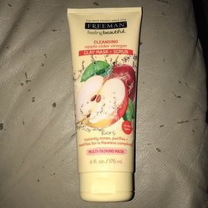 Cleansing apple cider mask + scrub
